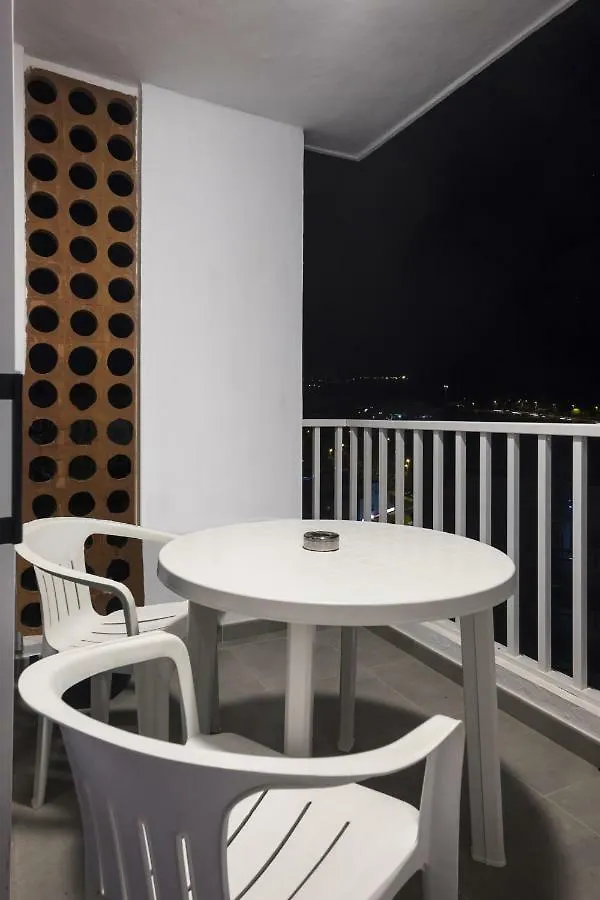 Full Center Of Las Americas, Renovated, High Floor Playa de las Americas  0*, Playa de las Americas (Tenerife)