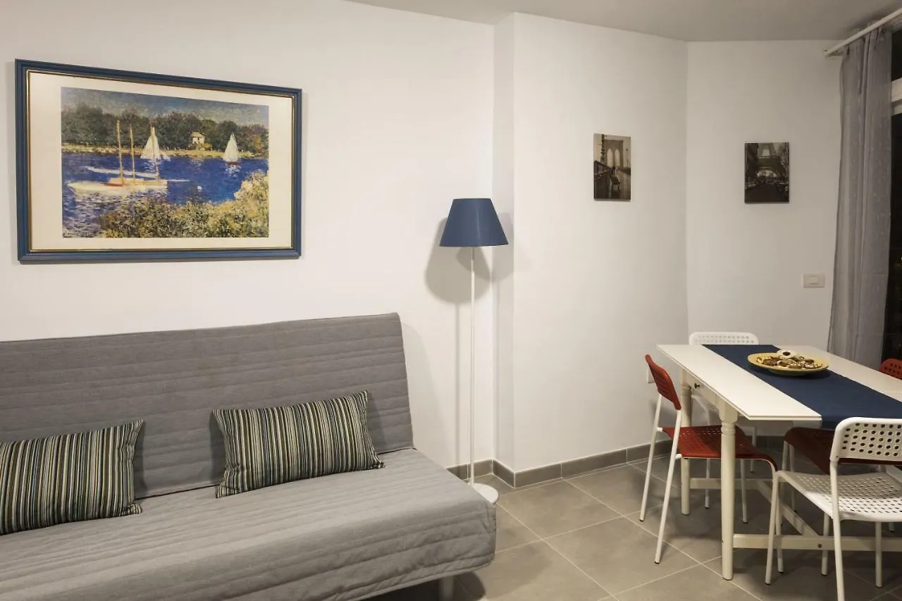 Full Center Of Las Americas, Renovated, High Floor Playa de las Americas  Apartment